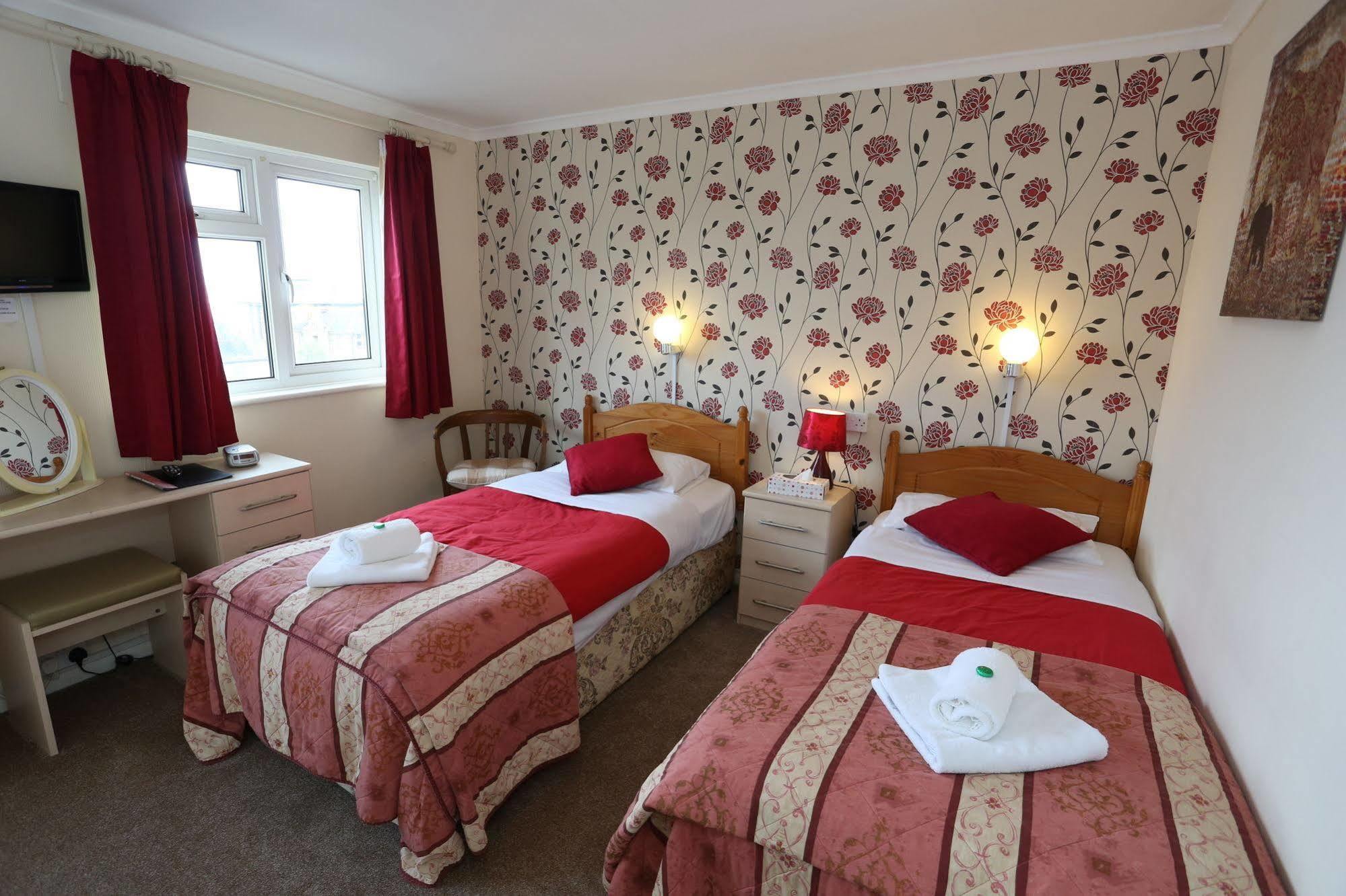 Dorset Hotel, Isle Of Wight 3*